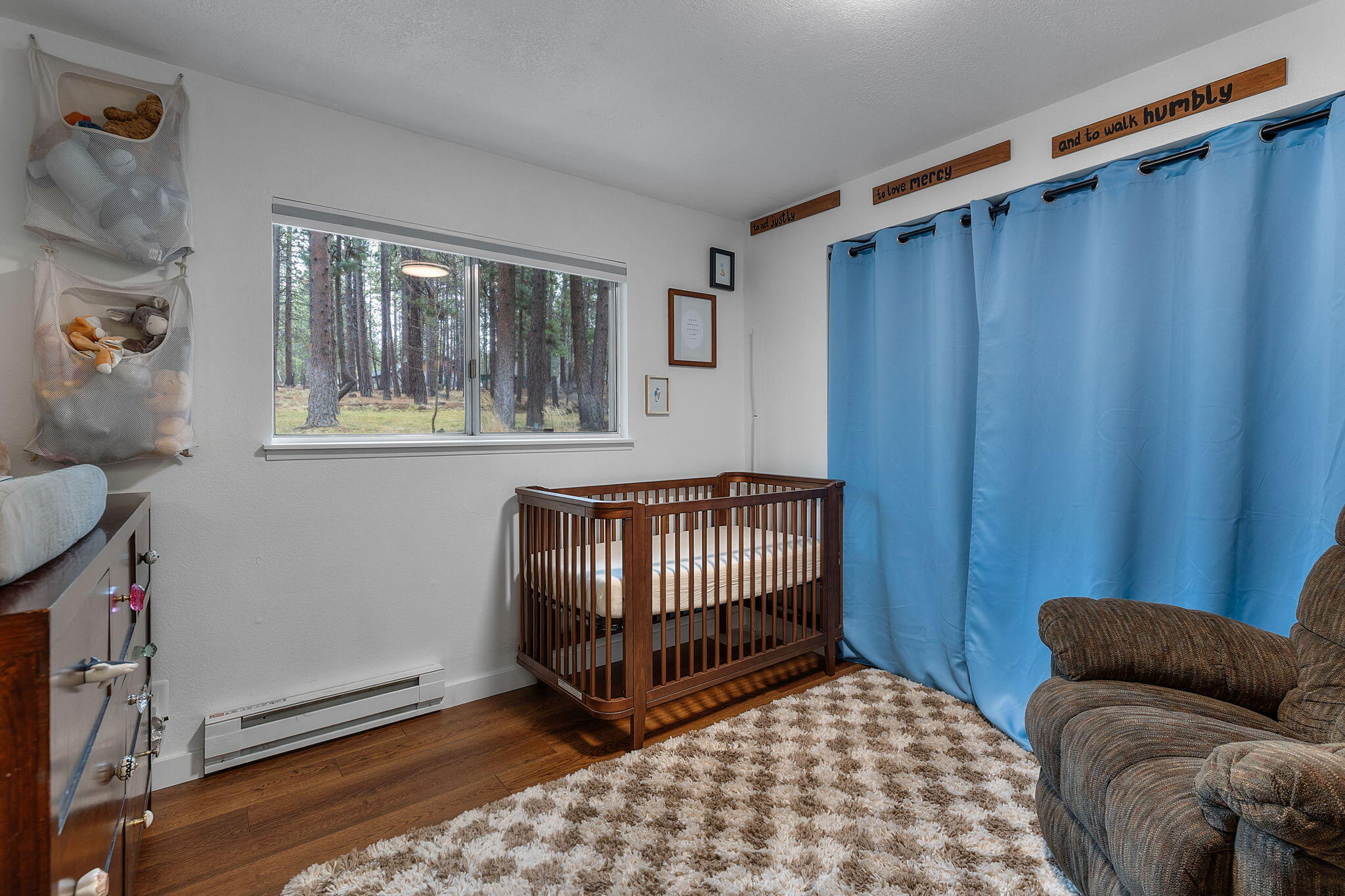 60140 Agate Road Bend, OR 97702 - Photo 16 of 25 2026_02_23_60140_agate_road-24