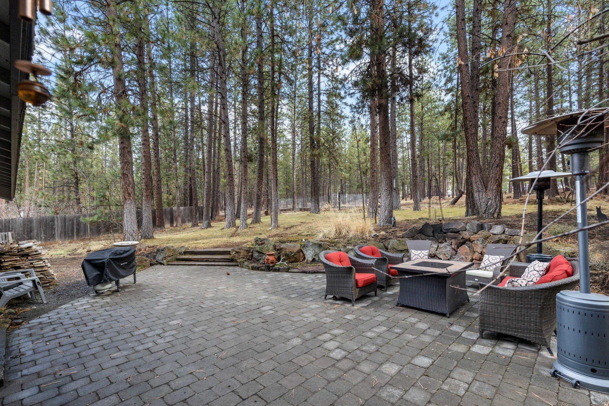 60140 Agate Road Bend, OR 97702 - Photo 20 of 25 2026_02_23_60140_agate_road-26