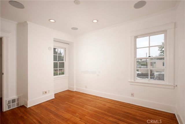 $1,295,000 | 738 South Norton Avenue, Los Angeles, CA 90005