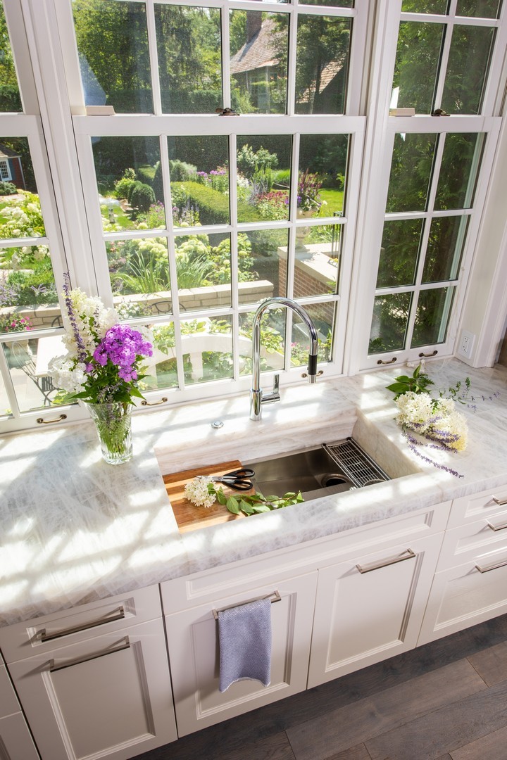 115 Dewindt Road Winnetka, IL 60093 - Photo 16 of 84