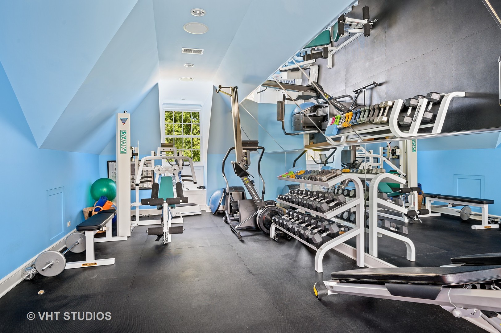 115 Dewindt Road Winnetka, IL 60093 - Photo 47 of 84