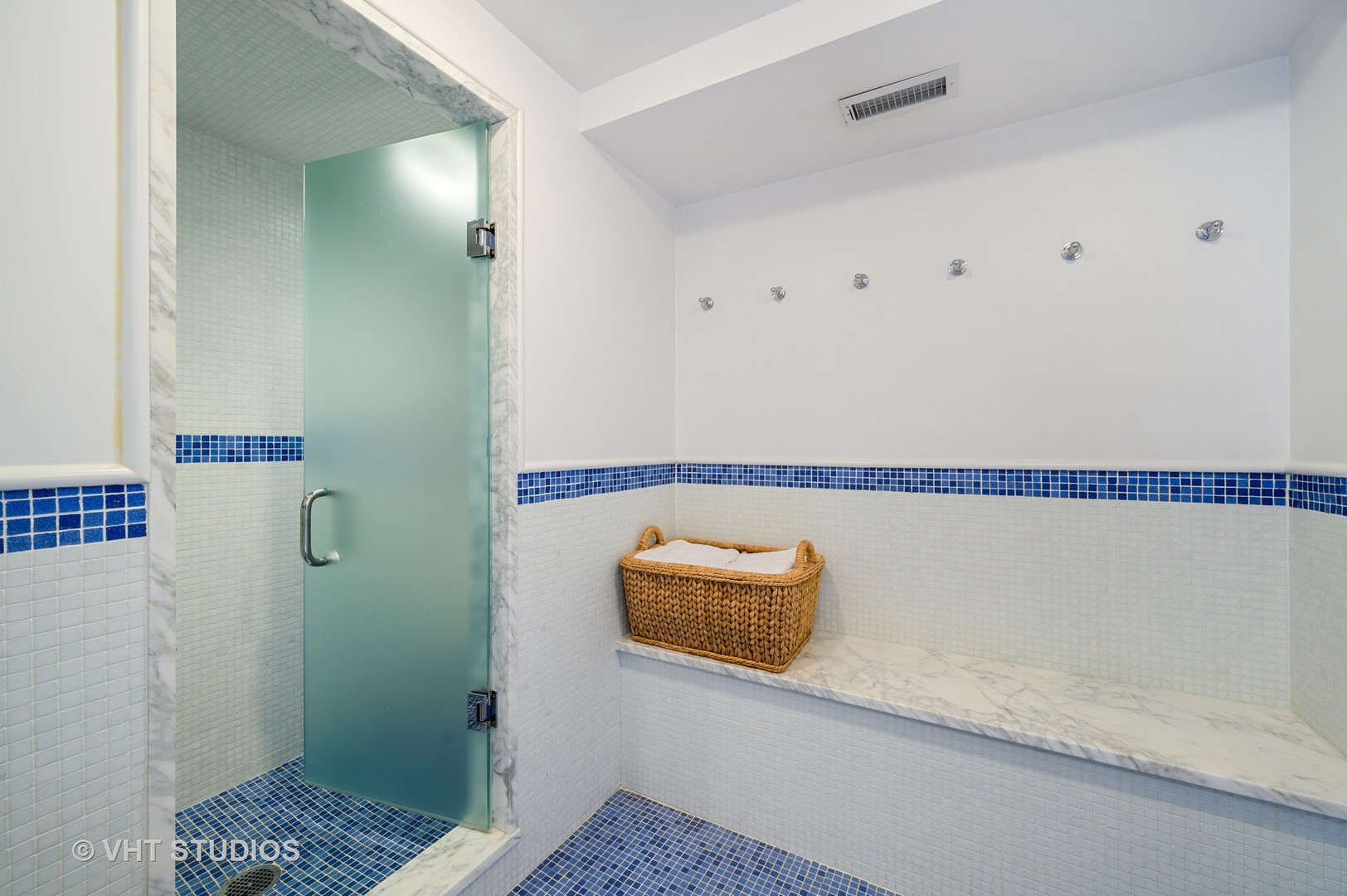 115 Dewindt Road Winnetka, IL 60093 - Photo 52 of 84