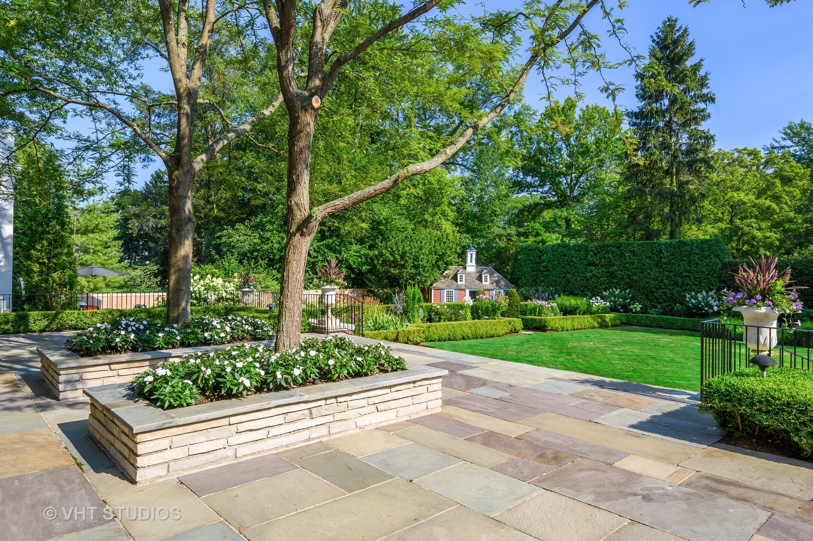 115 Dewindt Road Winnetka, IL 60093 - Photo 65 of 84