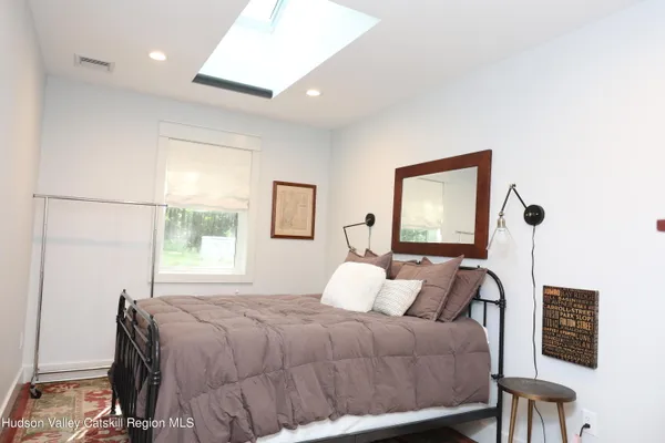 $3,600 | 36 Northwoods Road, Unit A, Woodstock, NY 12498