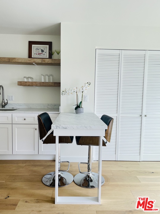 29500 Heathercliff Road, Unit 108 Malibu, CA 90265 - Photo 4 of 22