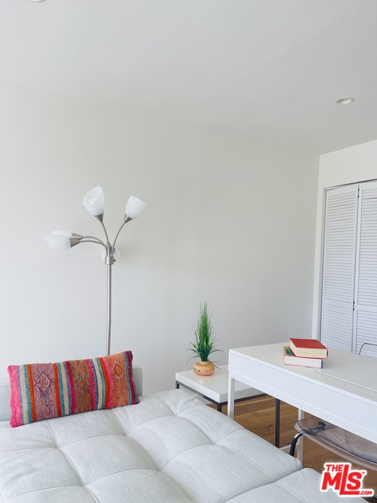 29500 Heathercliff Road, Unit 108 Malibu, CA 90265 - Photo 8 of 22