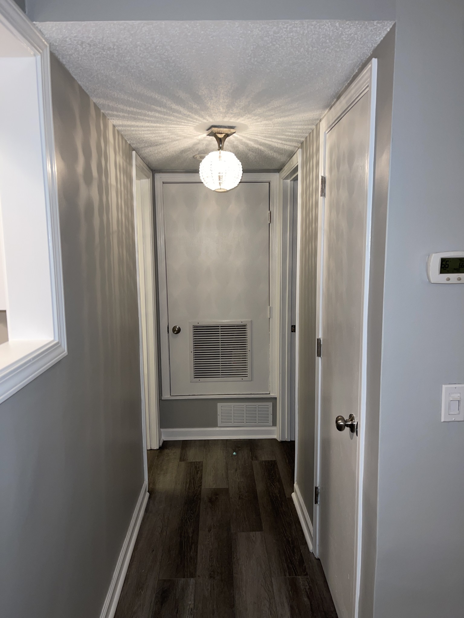 500 Paragon Mills Road, Unit N7 Nashville, TN 37211 - Photo 15 of 21 a view of a hallway