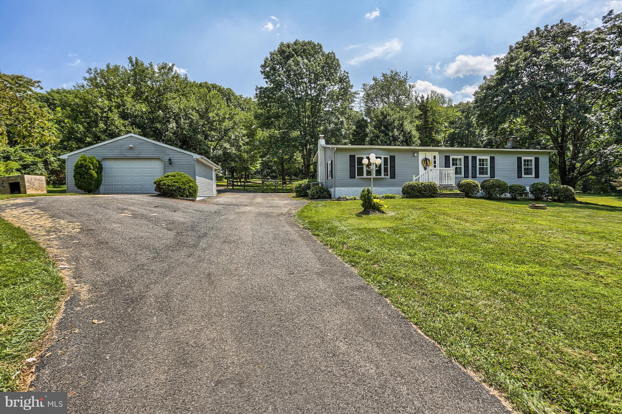 61 Baxter Road Delta, PA 17314 - Photo 1 of 27 2 acres with Updated Rancher