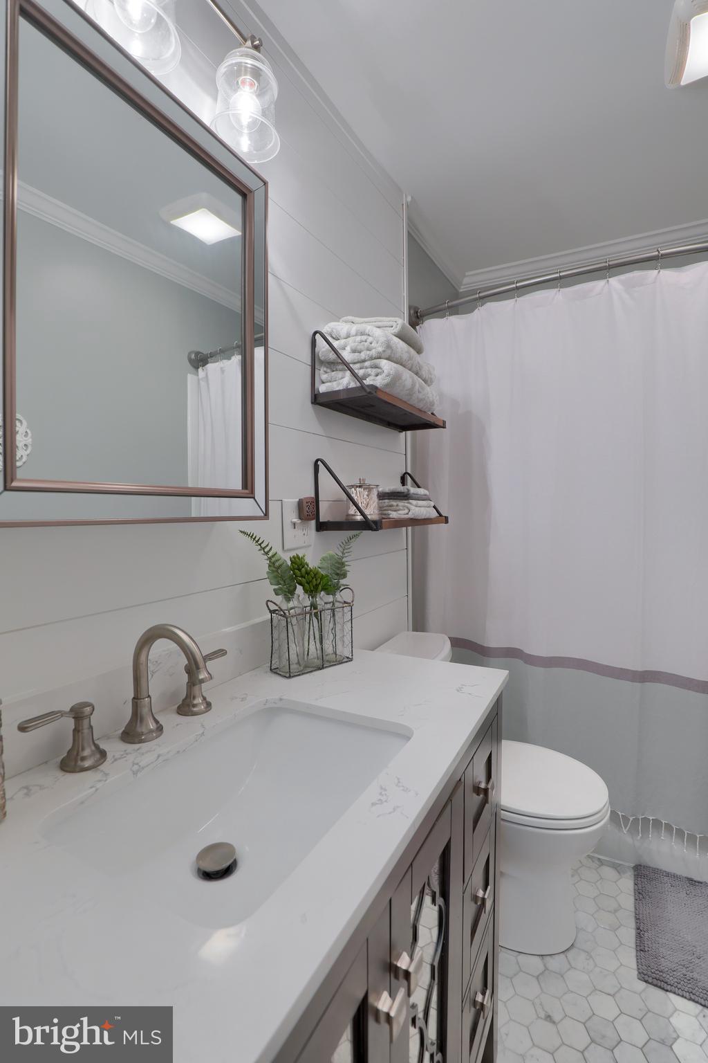 45 East 2nd Avenue Lititz, PA 17543 - Photo 22 of 34
