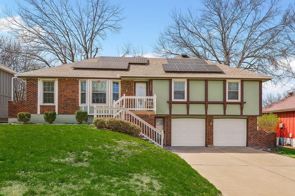 7824 Westridge Road Raytown, MO 64138 - Photo 1 of 1