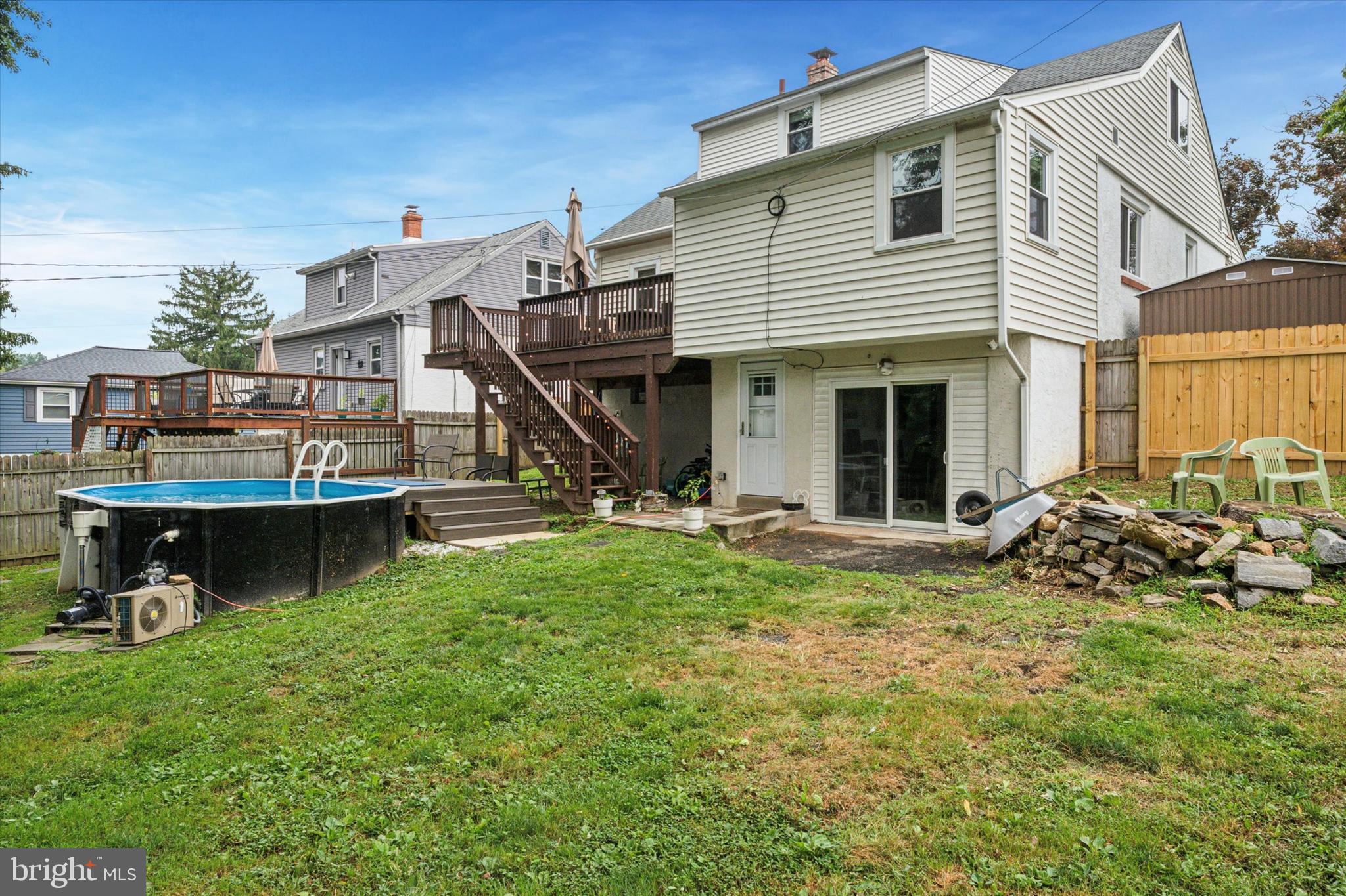 304 Providence Road Morton, PA 19070 - Photo 35 of 40 Deep, fenced back yard