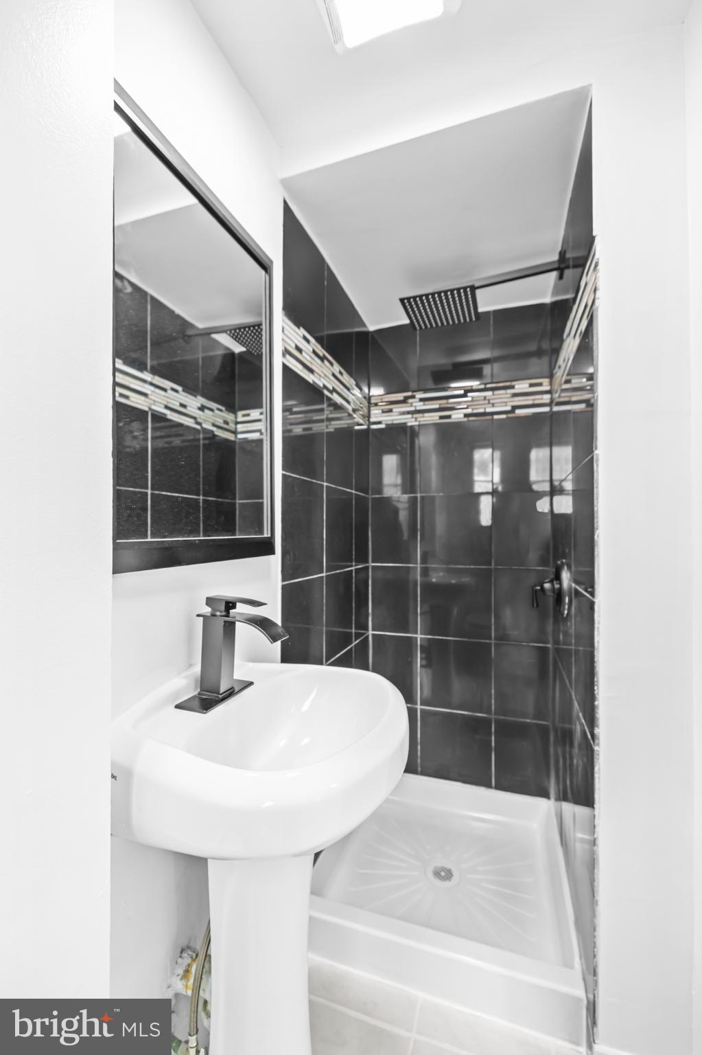 2420 I Street Northwest Washington, DC 20037 - Photo 29 of 81