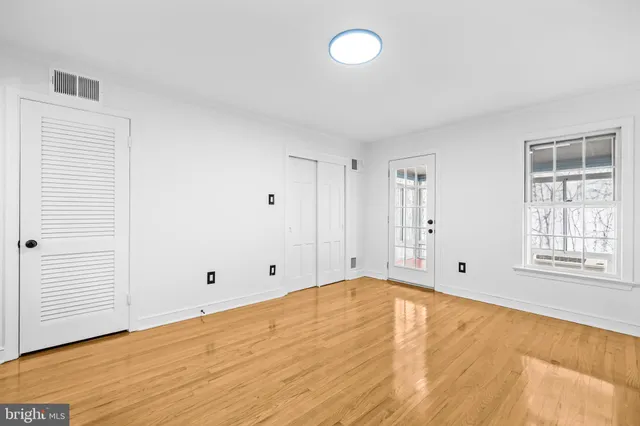 $1,488,000 | 2420 I Street Northwest, Washington, DC 20037