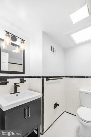 $1,488,000 | 2420 I Street Northwest, Washington, DC 20037