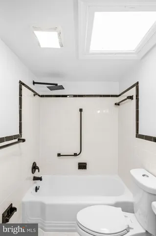 $1,488,000 | 2420 I Street Northwest, Washington, DC 20037