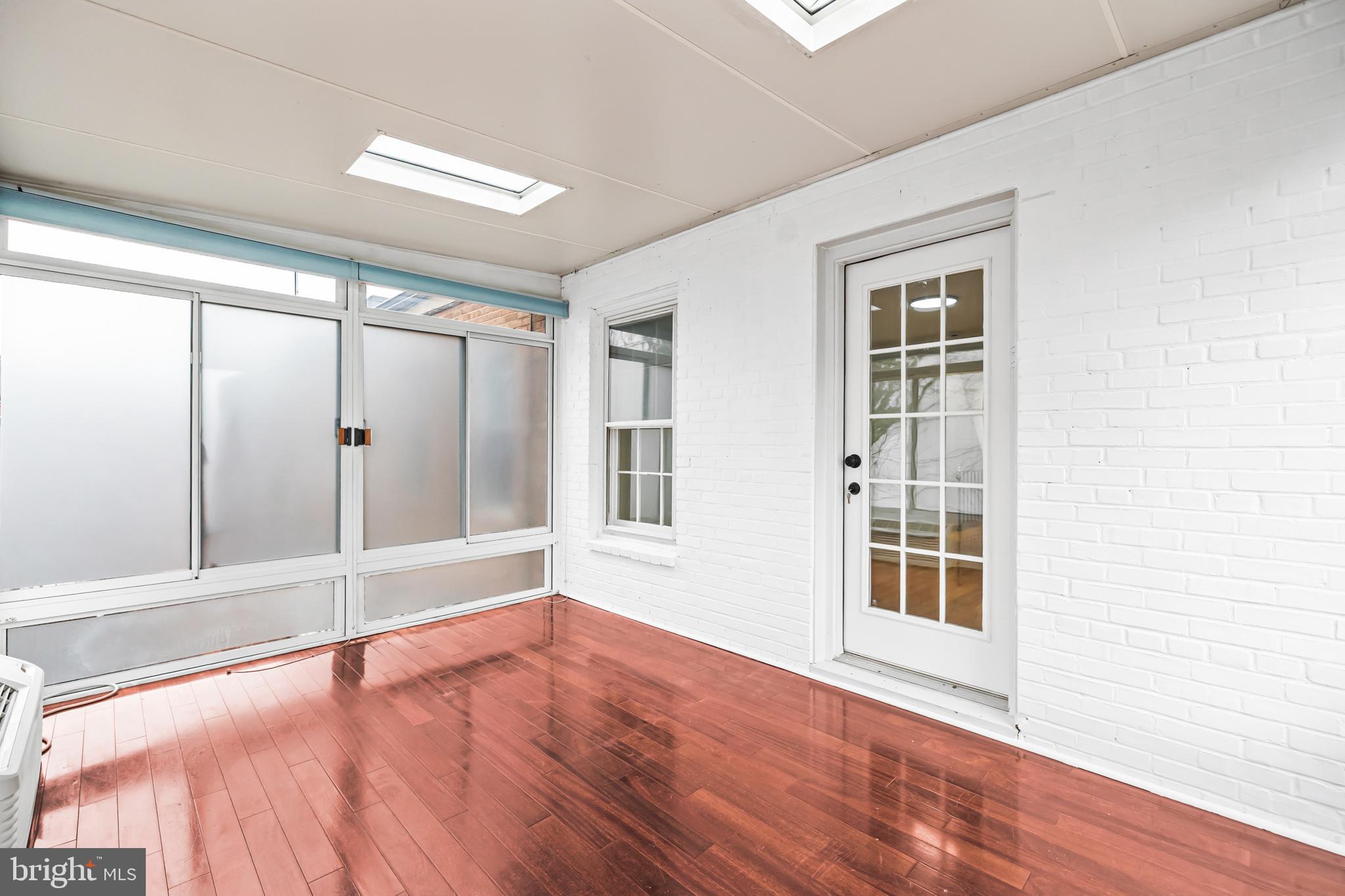 2420 I Street Northwest Washington, DC 20037 - Photo 40 of 81