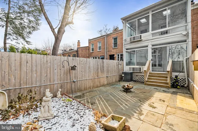 $1,488,000 | 2420 I Street Northwest, Washington, DC 20037