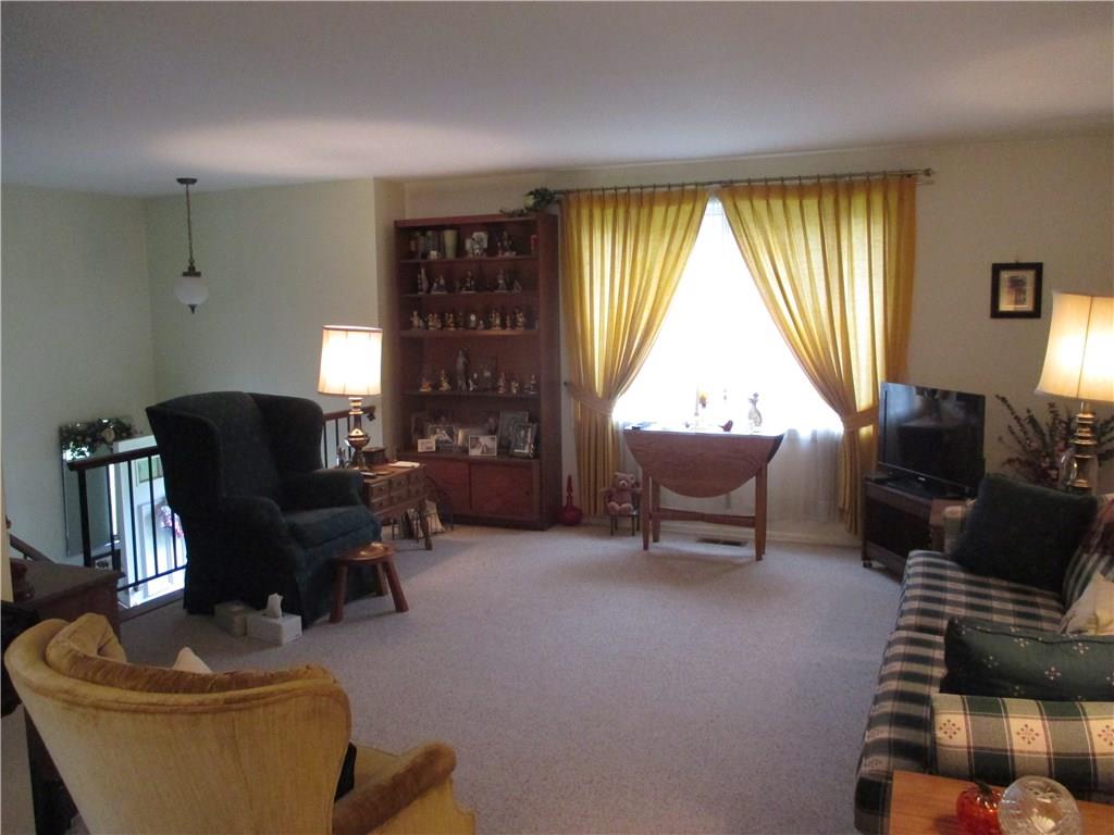 745 Charles Street Rochester, PA 15074 - Photo 6 of 16