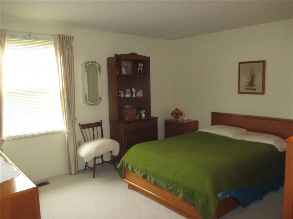 745 Charles Street Rochester, PA 15074 - Photo 8 of 16
