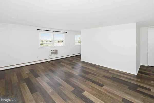 $269,900 | 403 South Main Street, Unit S200, Doylestown, PA 18901