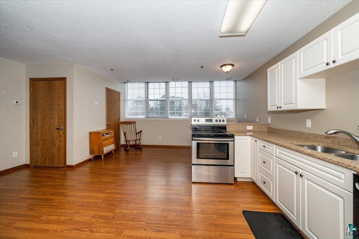 35 2nd Street Proctor, MN 55810 - Photo 4 of 16 Gallery Image 4