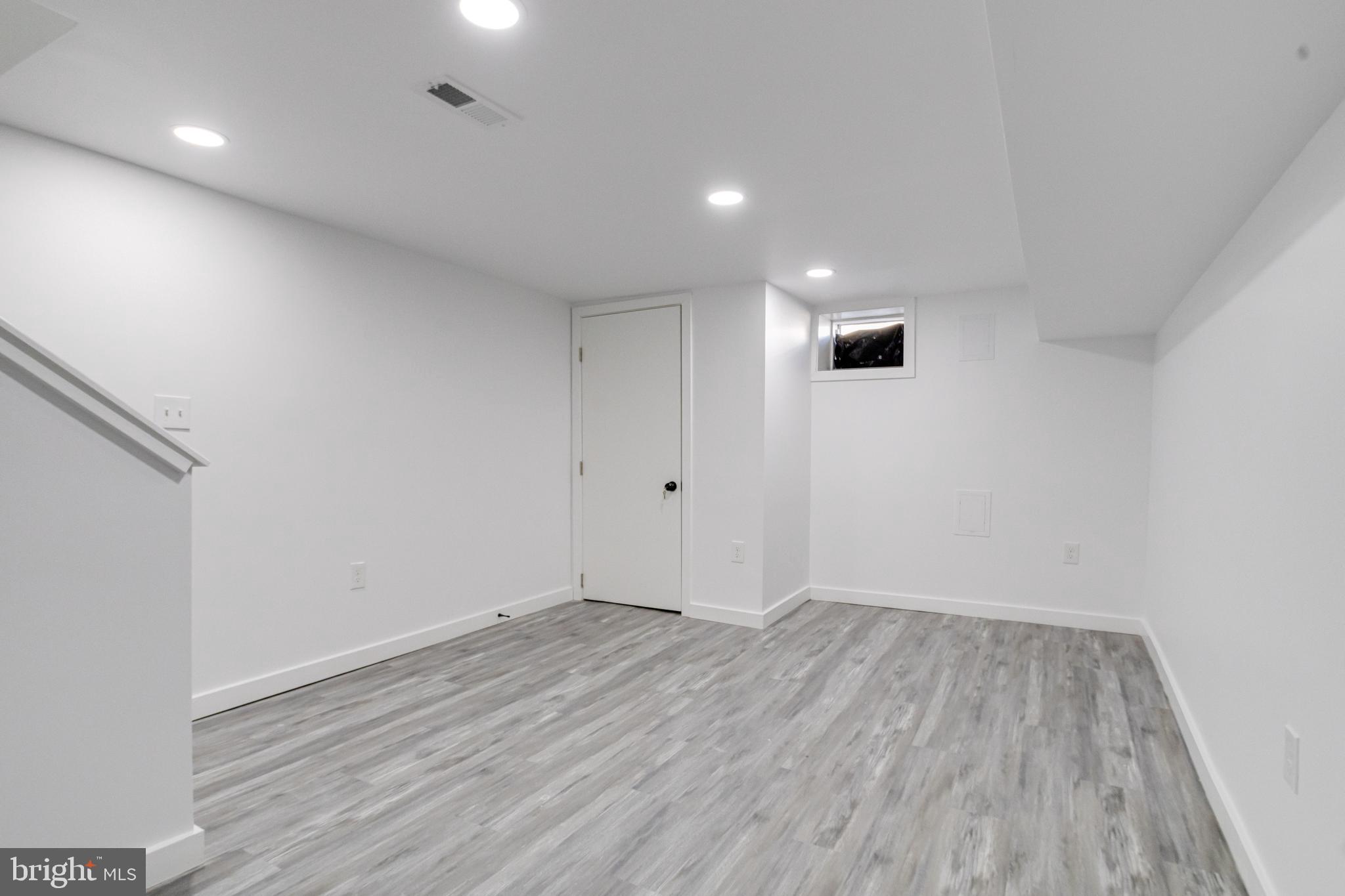 1419 East Lanvale Street Baltimore, MD 21213 - Photo 29 of 34