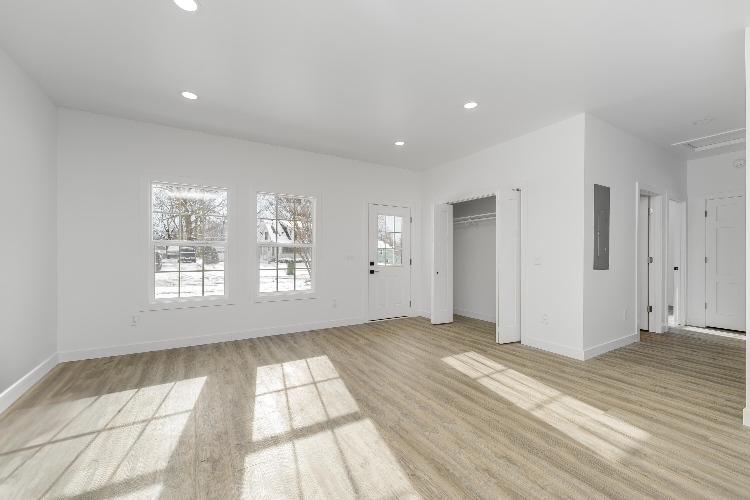 303 Middle Street Three Rivers, MI 49093 - Photo 5 of 20 DSC00318