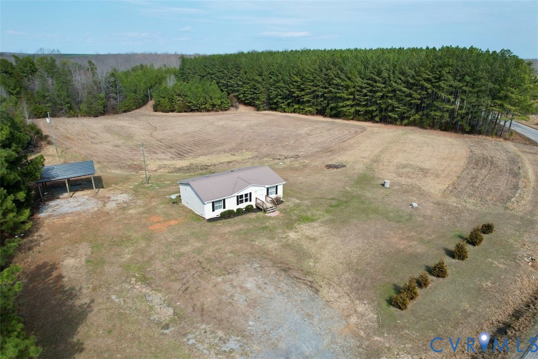 1225 Beech Forest Road Kenbridge, VA 23944 - Photo 2 of 33 a view of outdoor space and yard