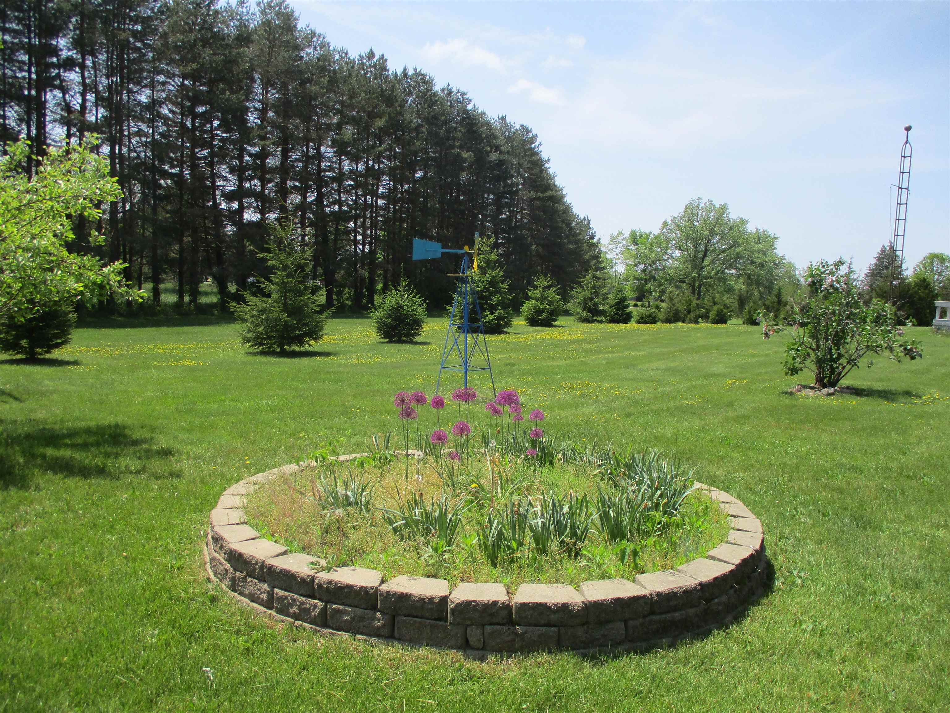 7375 Lemon Road Bancroft, MI 48414 - Photo 77 of 77 50107908-76.JPG