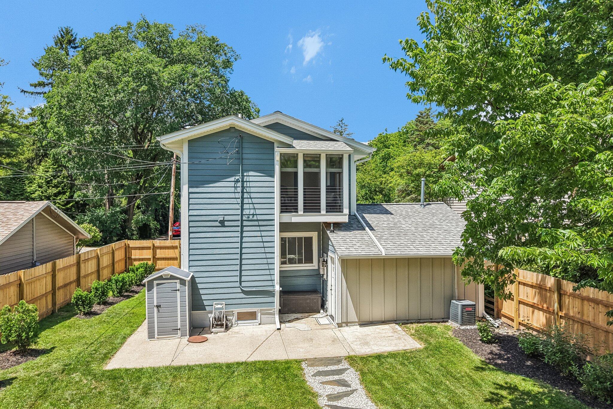 924 Nagawicka Street Delafield, WI 53018 - Photo 64 of 69 64-web-or-mls-Nagawicka St-S1606-064