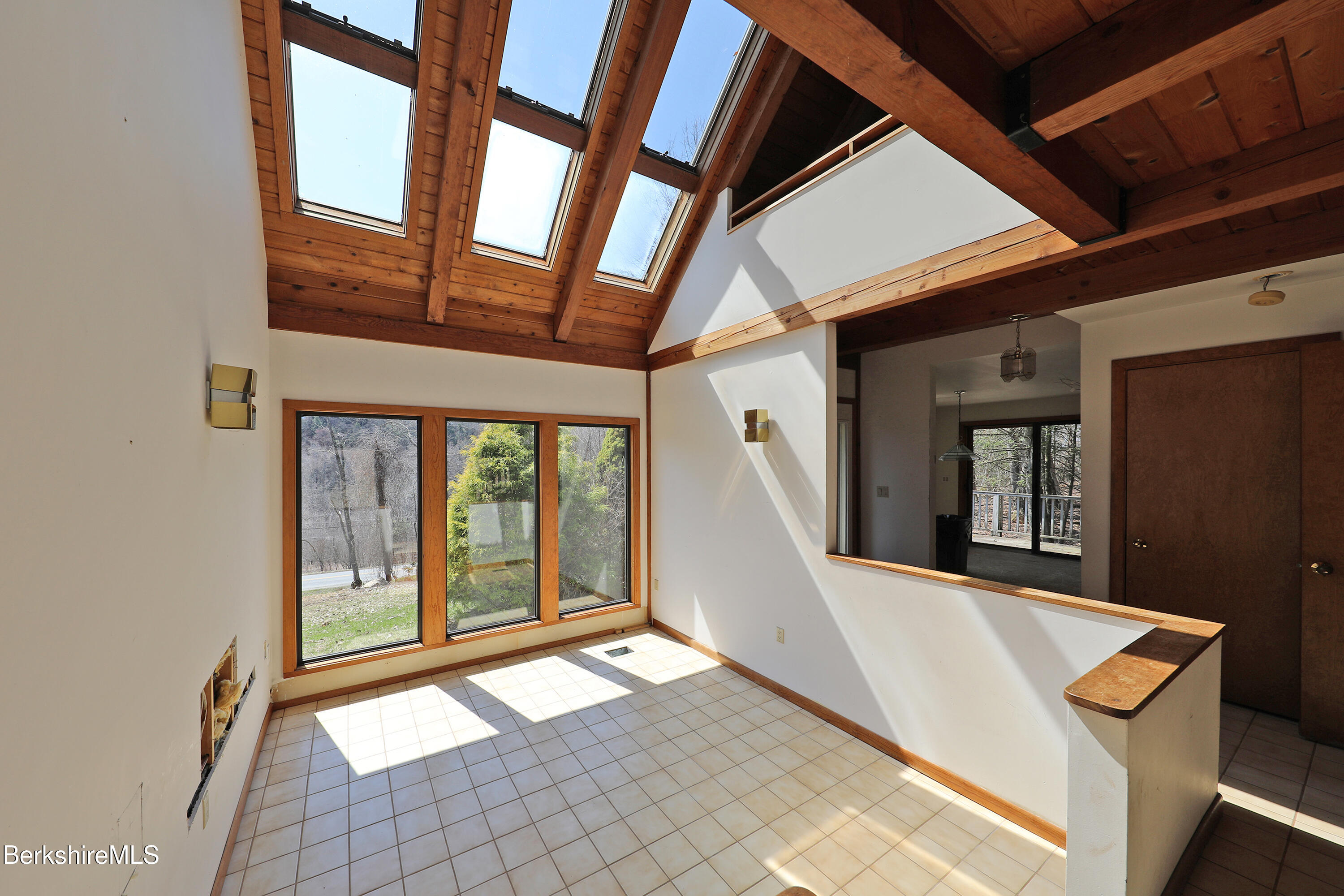 519 Kirchner Road Dalton, MA 01226 - Photo 17 of 42 a view of an entryway