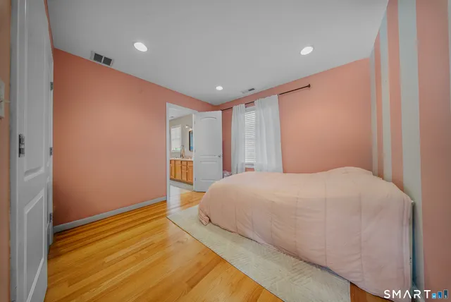 $4,500 | 60 Hawthorne Street, West Haven, CT 06516