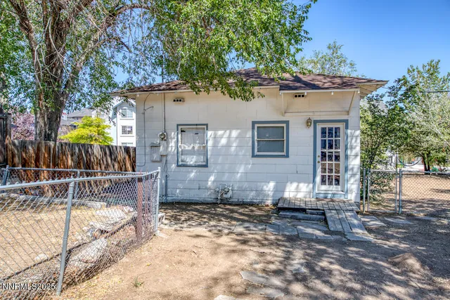 $1,600 | 1151 Seminary Avenue, Reno, NV 89503