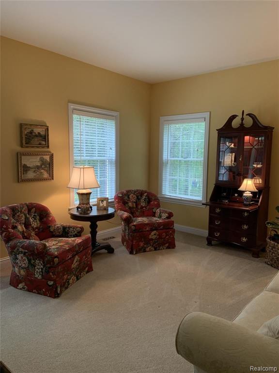 4239 Hosner Road Oxford, MI 48370 - Photo 10 of 37