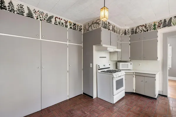 $7,500 | 557 A Avenue, Coronado, CA 92118