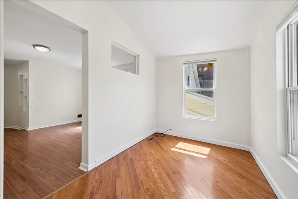 $699,900 | 1930 North California Avenue, Chicago, IL 60647