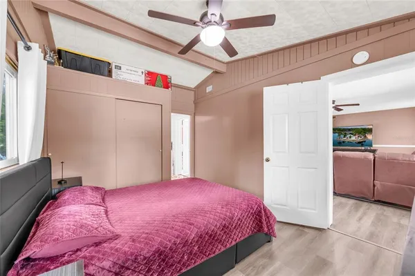 $220,000 | 890 Golden Isle Drive, Mount Dora, FL 32757