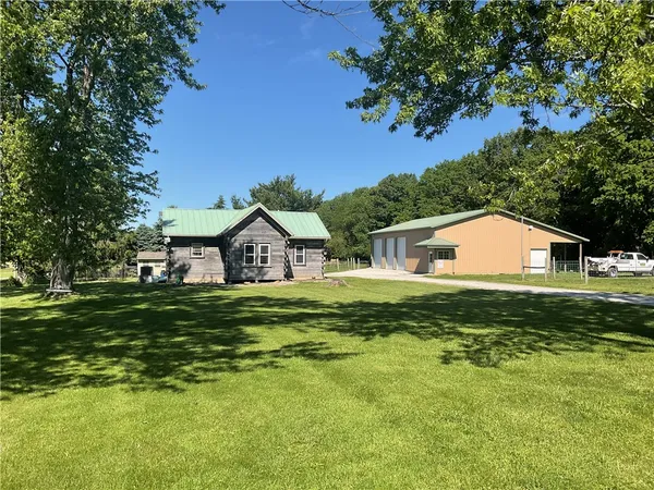 $580,000 | 2613 North 800 E Road, Moweaqua, IL 62550