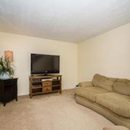 462 Butman Road Lowell, MA 01852 - Photo 3 of 23 Gallery Image 3