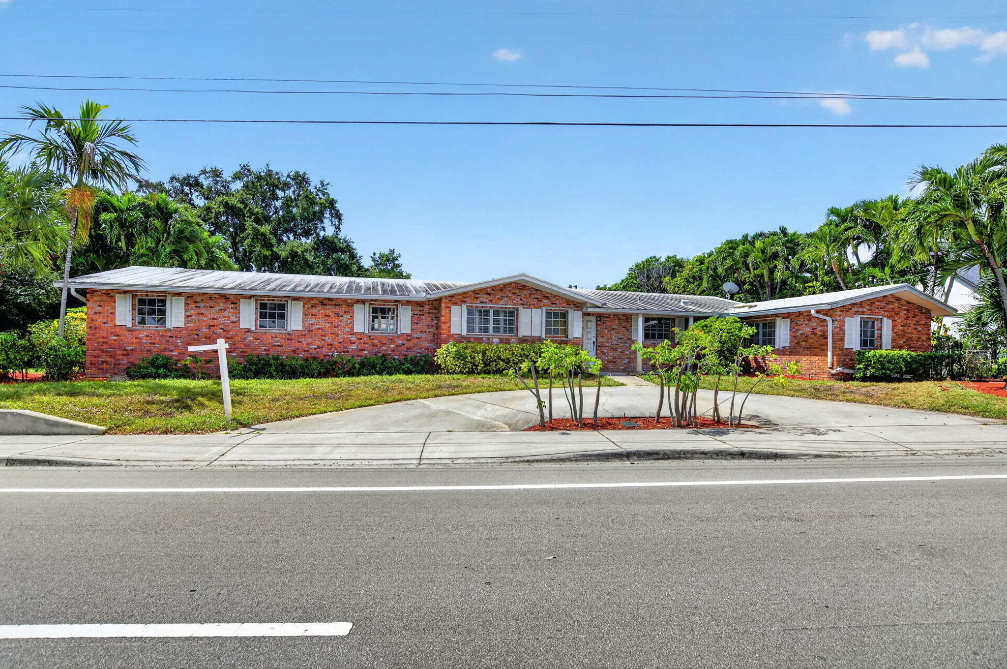 410 Spanish River Boulevard Boca Raton, FL 33431 - Photo 2 of 37 1-web-or-mls-DSC_8406