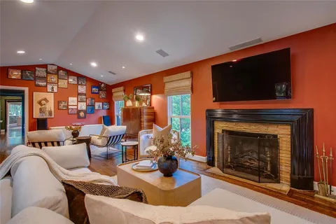 $1,375,000 | 1450 Jr Drive, Dallas, TX 75208