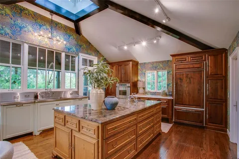 $1,375,000 | 1450 Jr Drive, Dallas, TX 75208