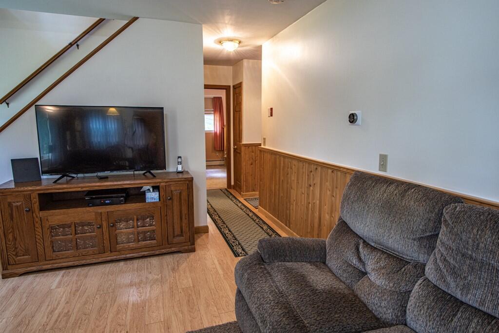 28 Cove Road Winterport, ME 04496 - Photo 18 of 44 018 (Copy)