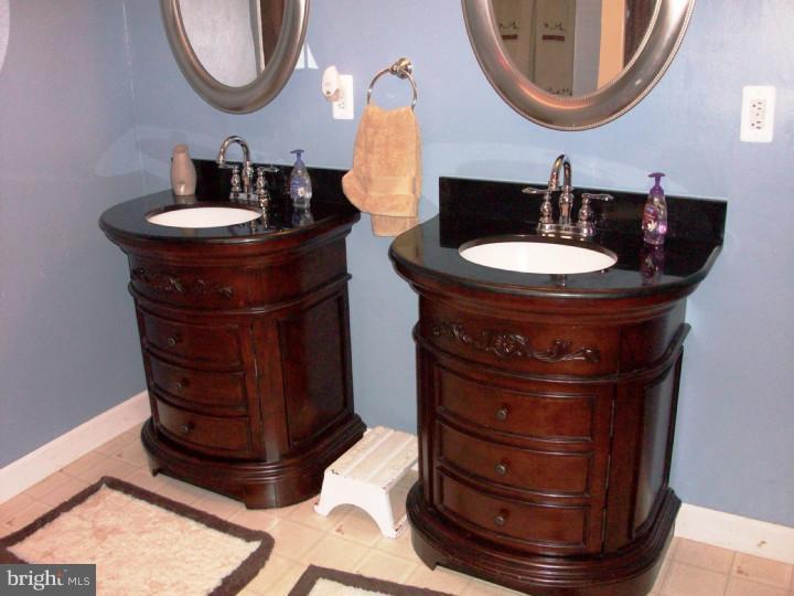 1323 Bayview Road Middletown, DE 19709 - Photo 21 of 25 Bathroom