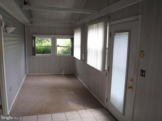 7136 Wheeler Road Boonsboro, MD 21713 - Photo 26 of 28 Screened-in Porch