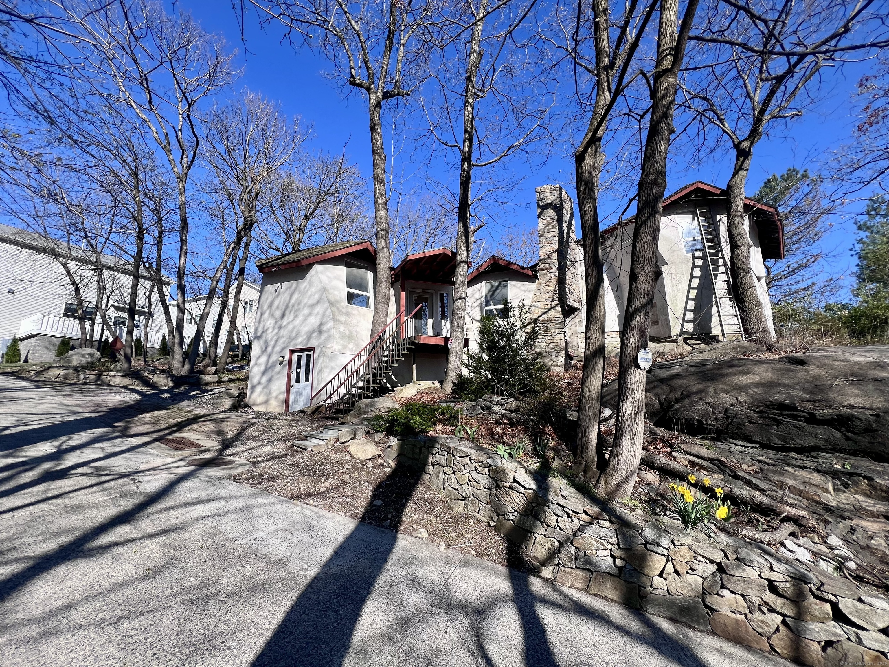 18 Highland Road Stamford, CT 06902 - Photo 11 of 21