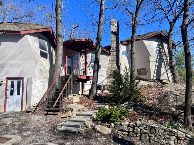 $425,000 | 18 Highland Road, Stamford, CT 06902