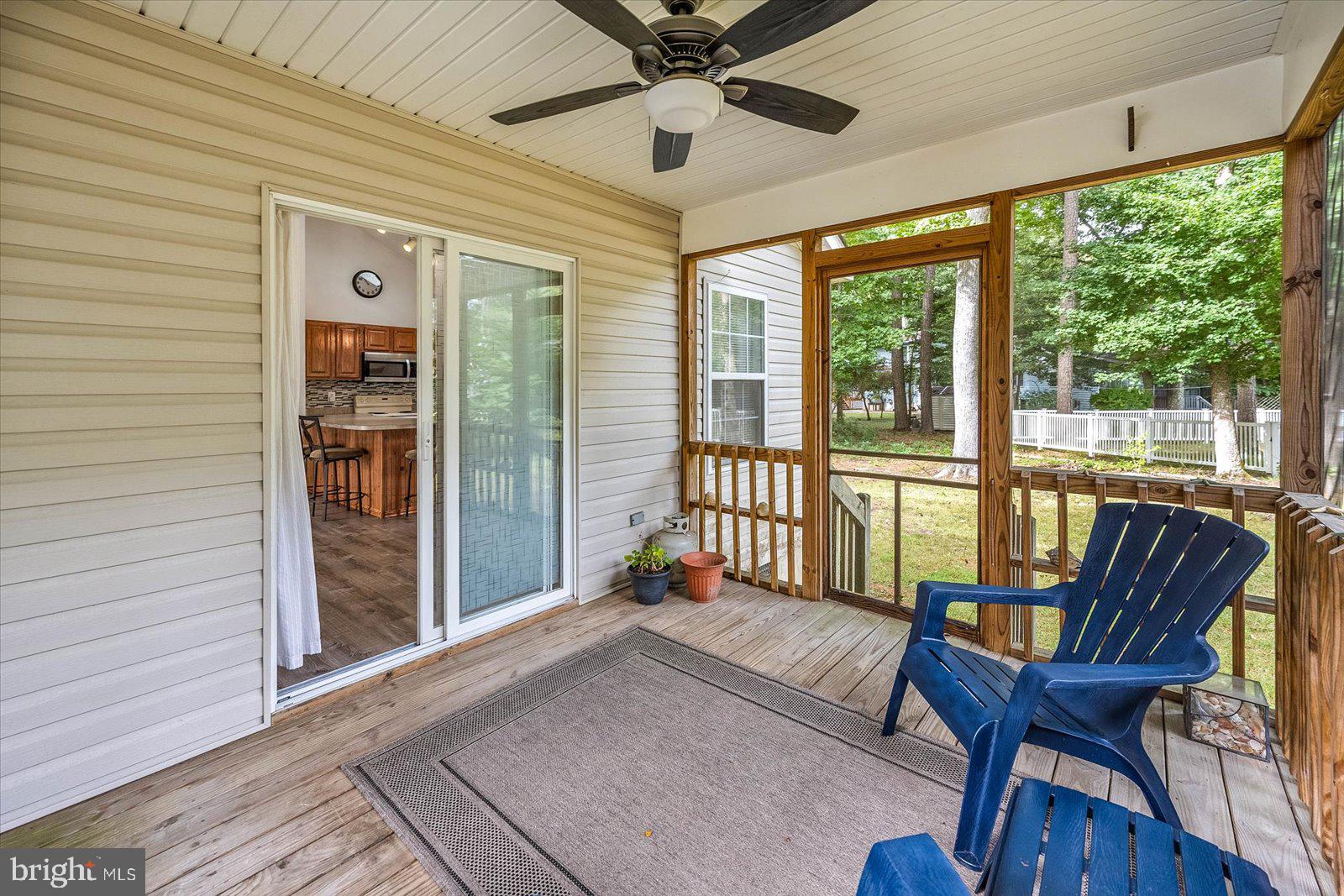 156 Sandyhook Road Berlin, MD 21811 - Photo 31 of 95 a balcony with furniture