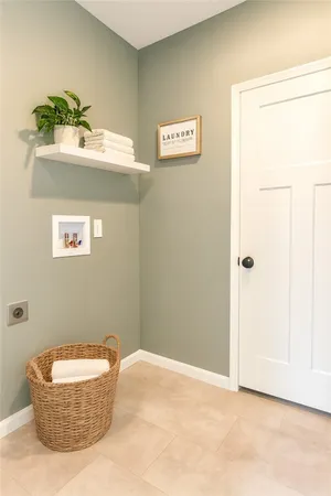 $319,000 | 240 Plum Point Road, Milo, NY 14842