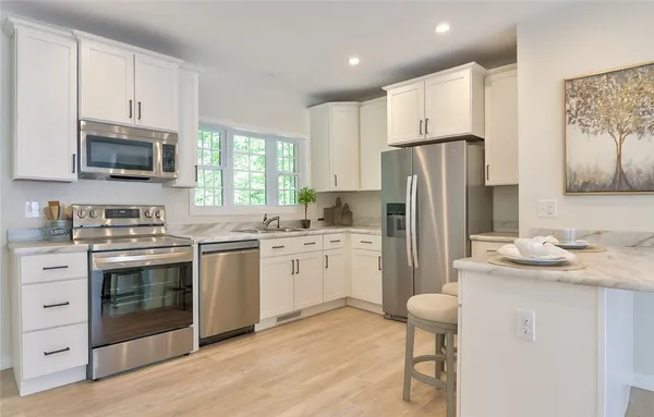 $319,000 | 240 Plum Point Road, Milo, NY 14842